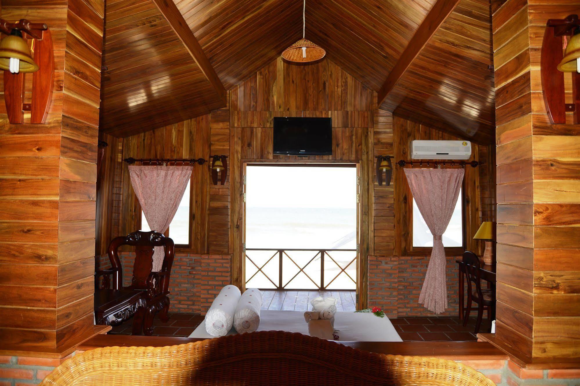 Vinh Suong Seaside Hotel And Resort Phan Thiết Extérieur photo