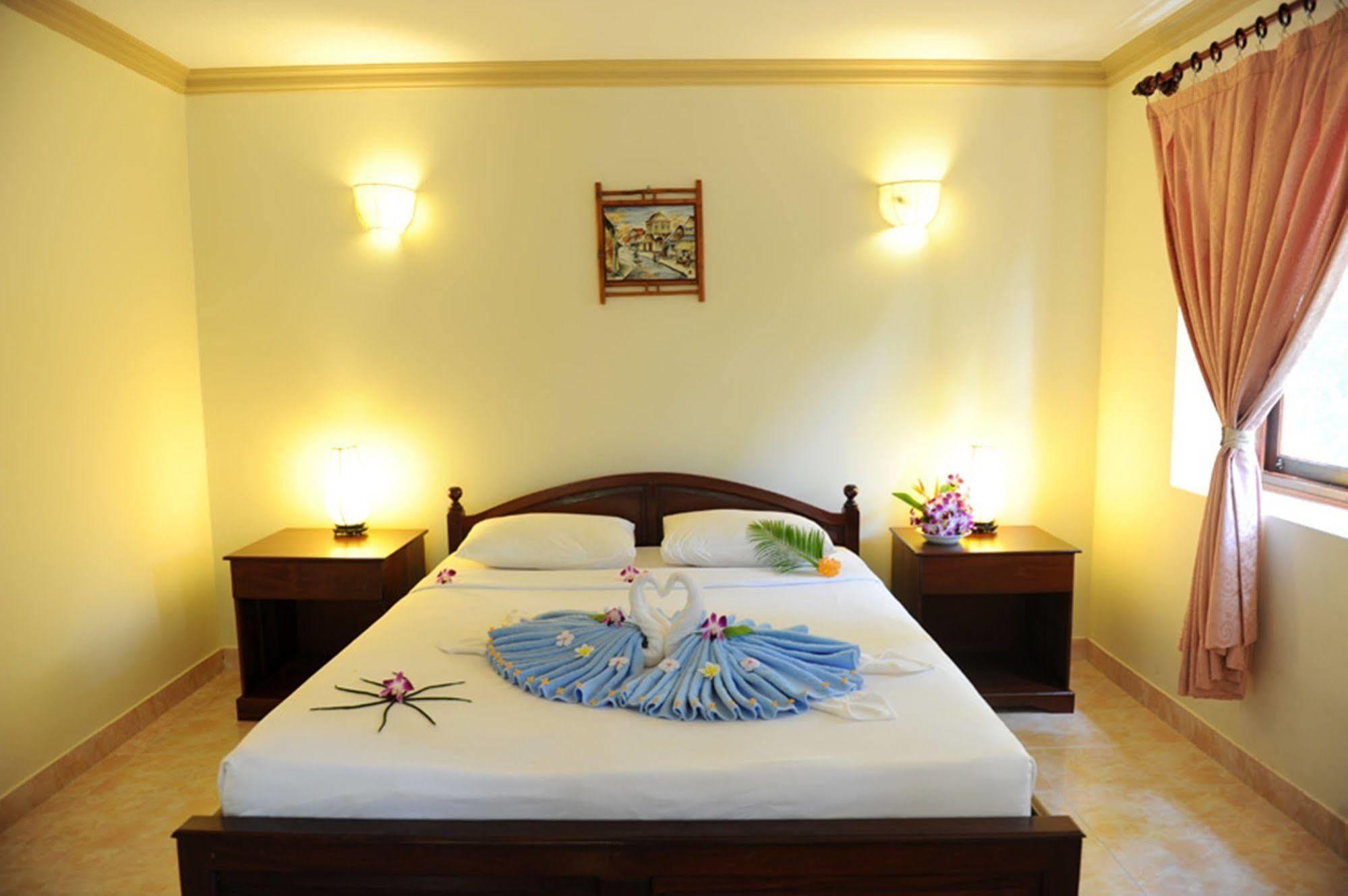 Vinh Suong Seaside Hotel And Resort Phan Thiết Extérieur photo